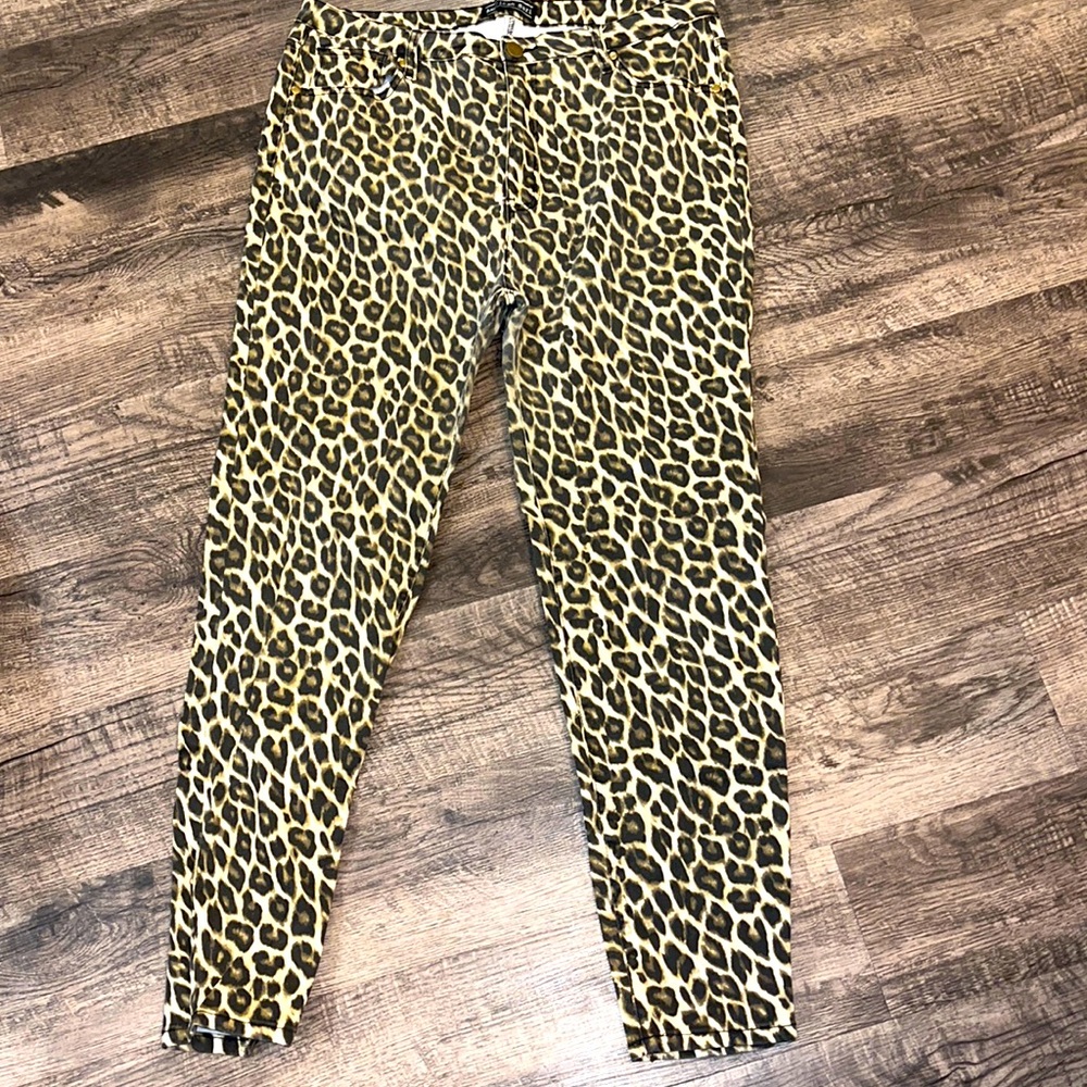 Cheetah print high rise skinny leg jeans!